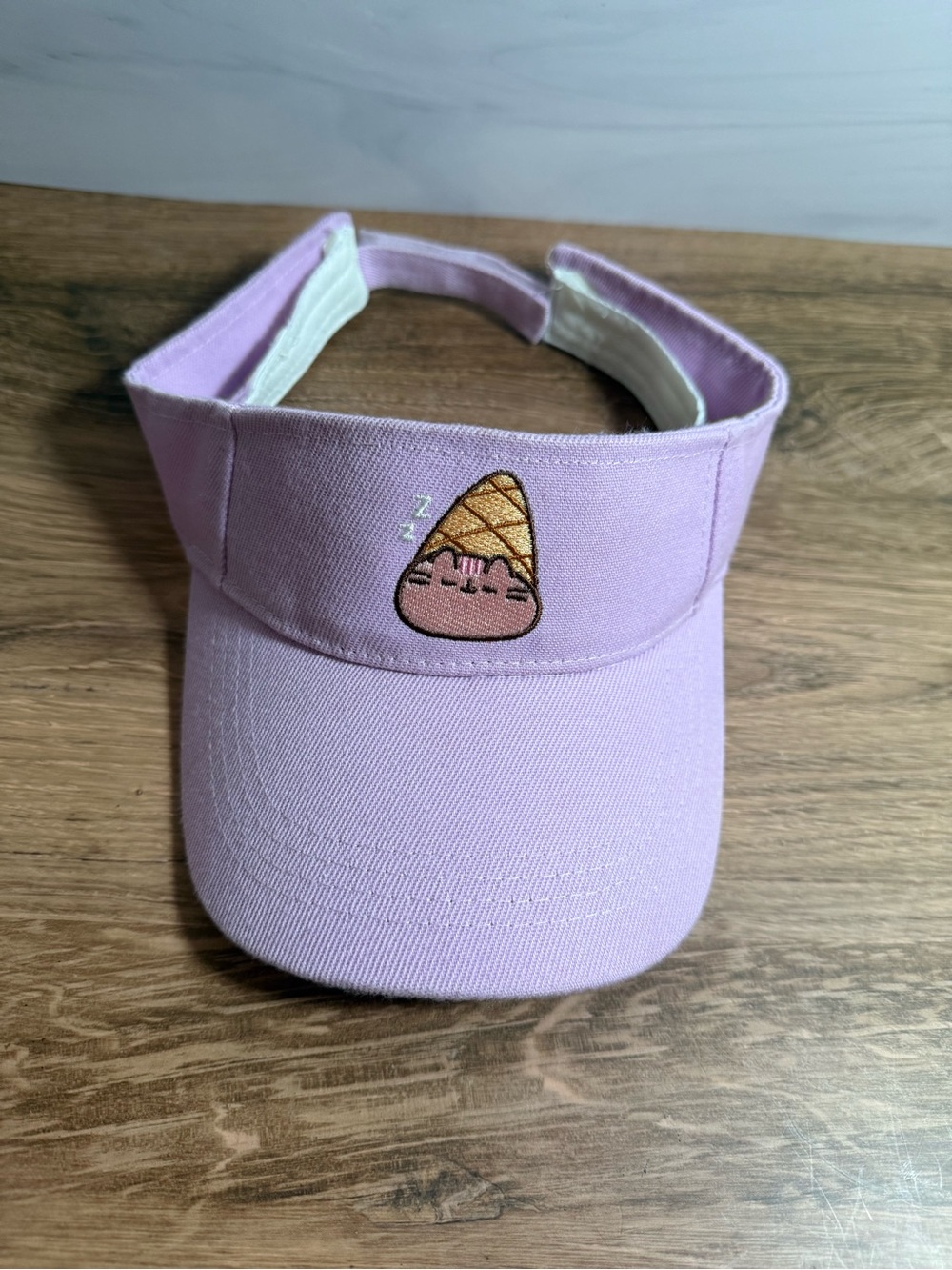 Pusheen Treat Yourself Visor